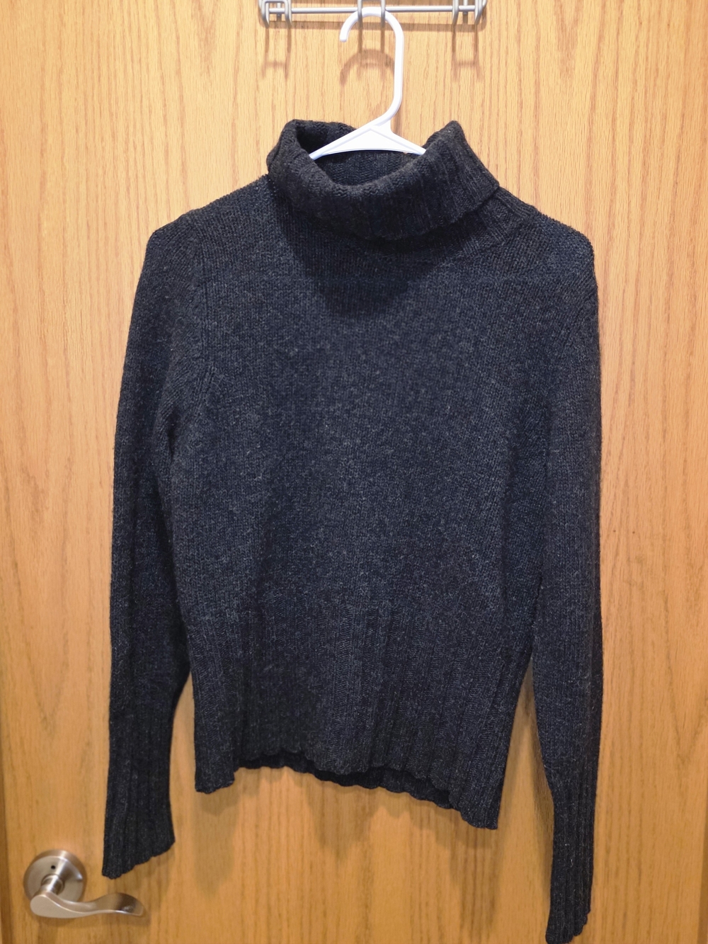 Sisley Charcoal Italian Wool Turtleneck Sweater
